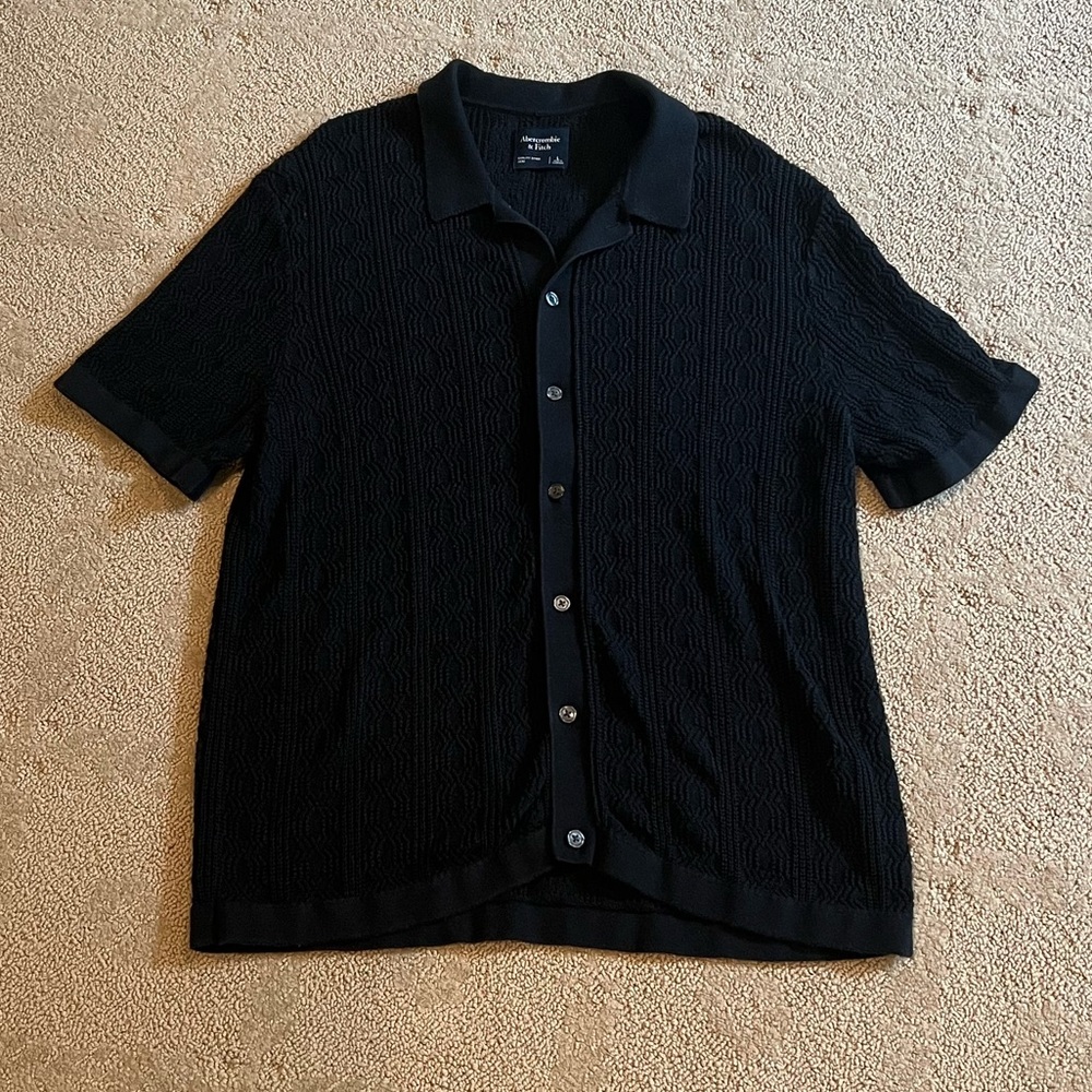Abercrombie & Fitch Black Textured Button Down Shirt